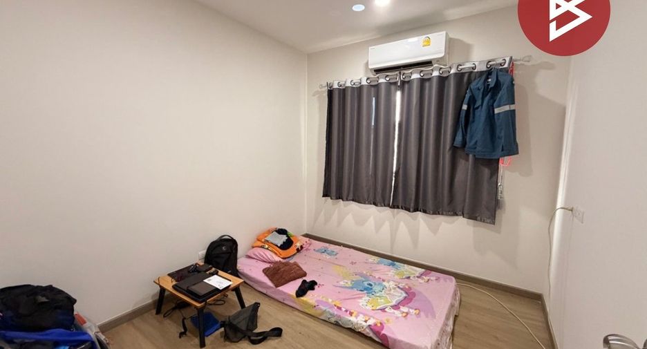 出售 4 卧室 联排别墅 在 Mueang Chachoengsao, Chachoengsao