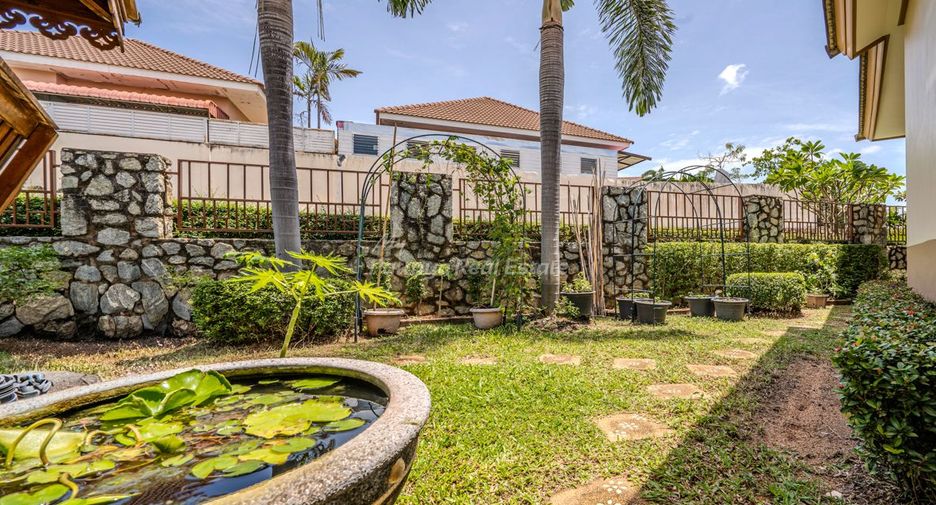For sale 3 bedrooms house in Bang Lamung, Chonburi