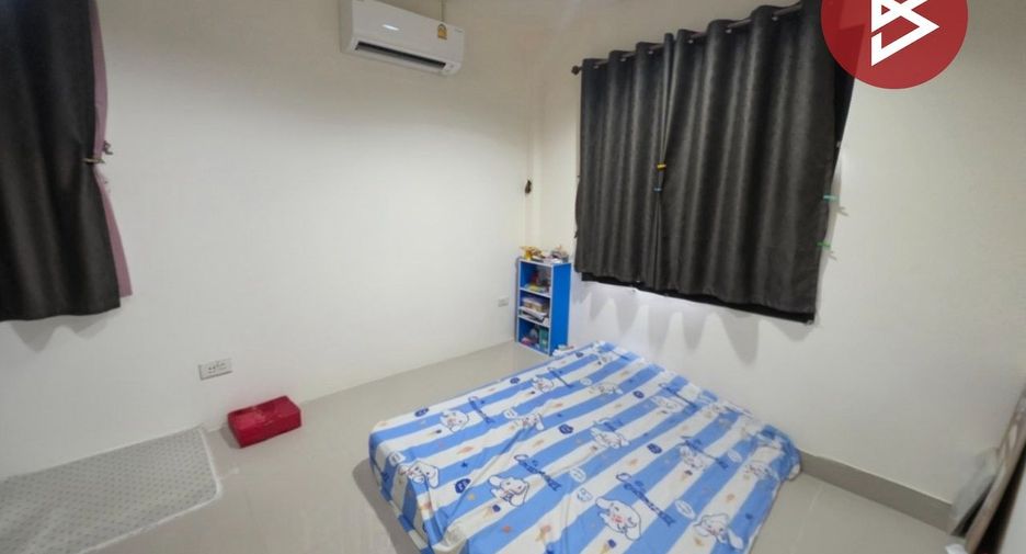 Reihenhaus zum Kauf mit 3 Zimmer in Phan Thong, Chonburi
