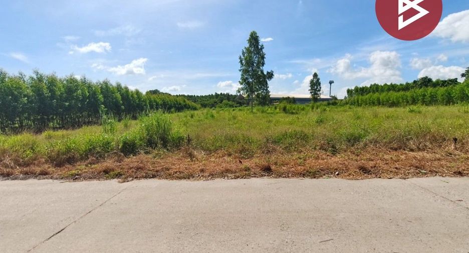 For sale land in Phanom Sarakham, Chachoengsao