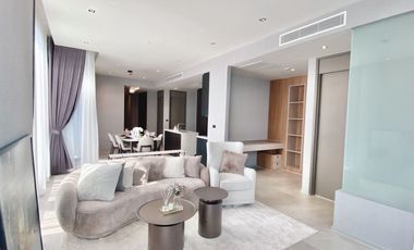 Condo en alquiler y en venta de 3 habitaciones en Khlong Toei, Bangkok