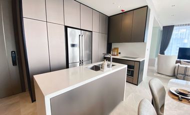 Condo en alquiler y en venta de 3 habitaciones en Khlong Toei, Bangkok