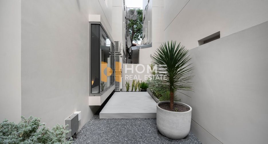 出售 3 卧室 独立屋 在 Phaya Thai, 曼谷