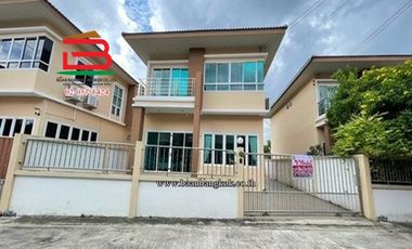 For sale 4 bedrooms house in Nong Khaem, Bangkok