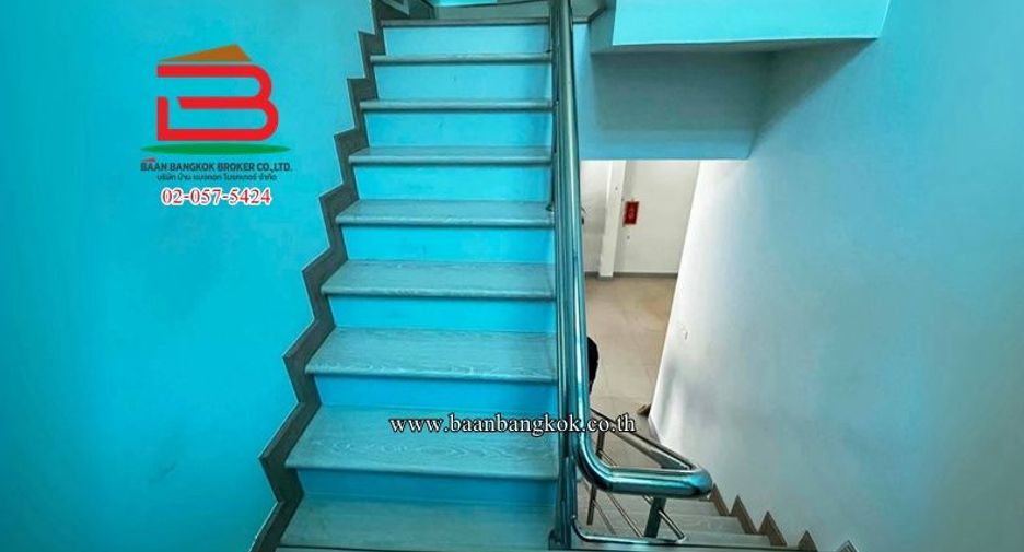 For sale 4 bedrooms house in Nong Khaem, Bangkok