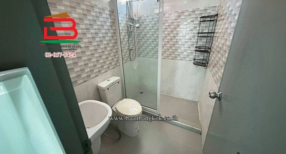 For sale 4 bedrooms house in Nong Khaem, Bangkok
