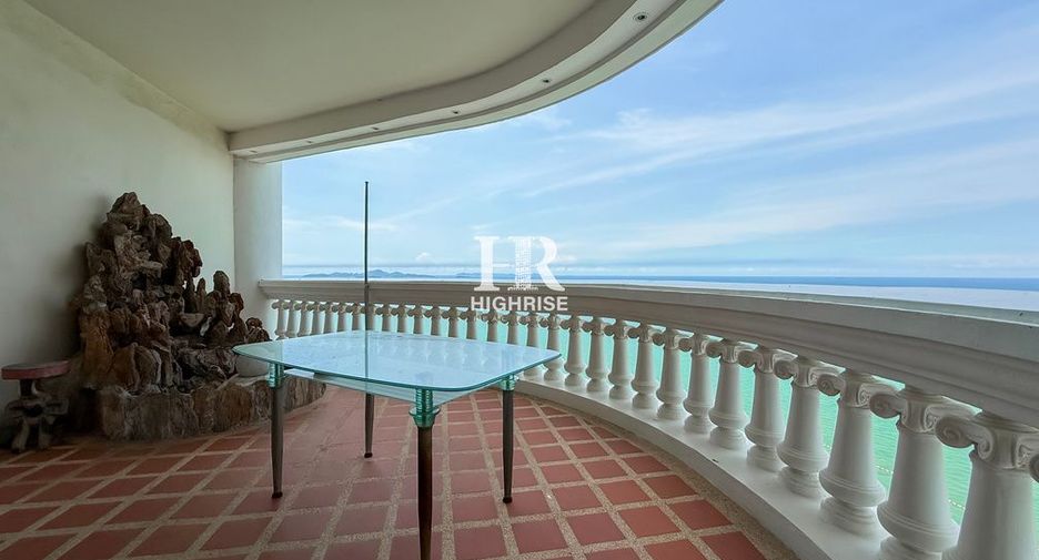 For sale 2 bedrooms condo in Bang Lamung, Chonburi