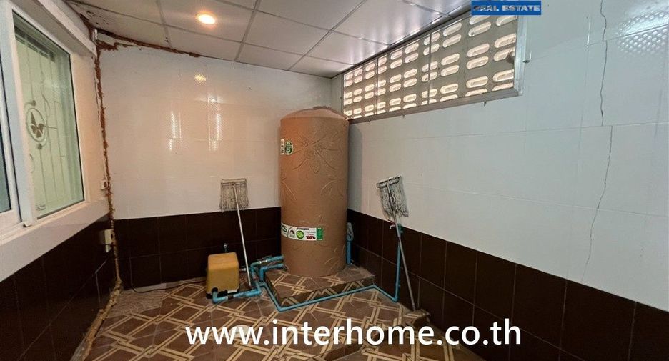Reihenhaus zum Kauf mit 4 Zimmer in Pak Kret, Nonthaburi