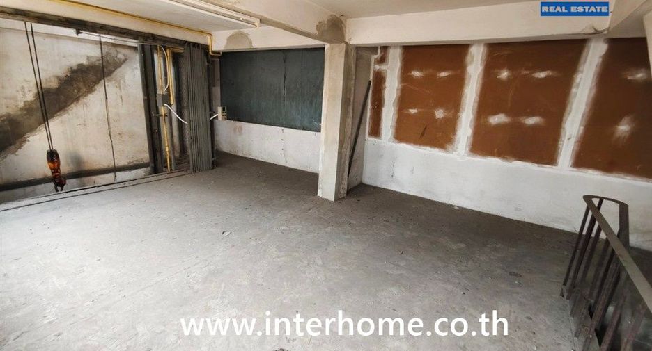 Local comercial en venta en Thawi Watthana, Bangkok