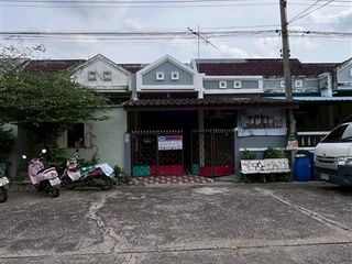 For sale 2 bedrooms townhouse in Lam Luk Ka, Pathum Thani