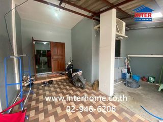 For sale 2 bedrooms townhouse in Lam Luk Ka, Pathum Thani