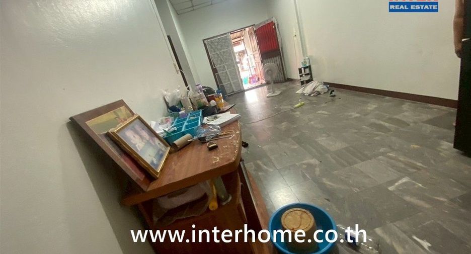 For sale 2 bedrooms townhouse in Lam Luk Ka, Pathum Thani