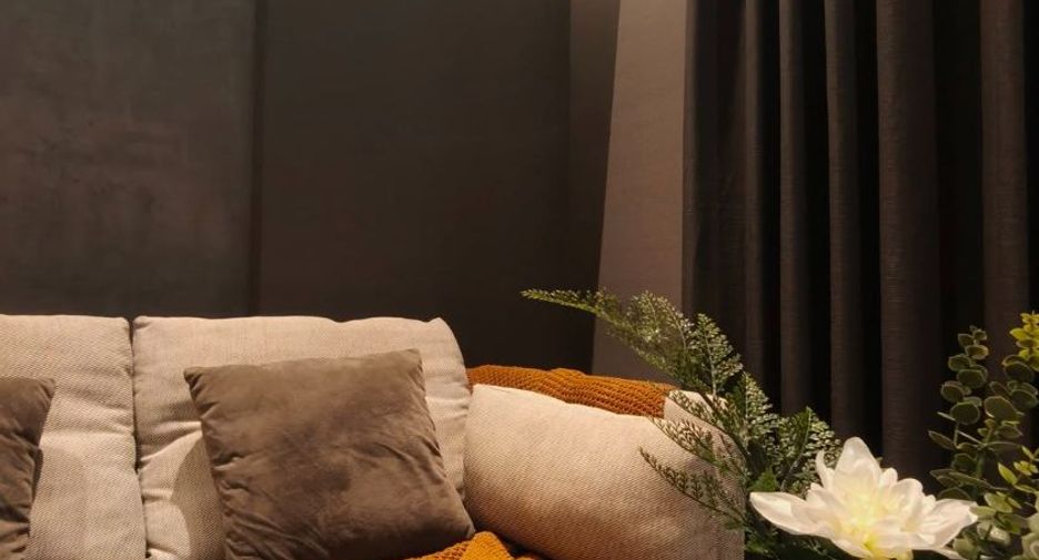 For rent 1 bed condo in Phaya Thai, Bangkok