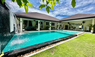 Villa zur Miete und zum Kauf mit 6 Zimmer in Huay Yai, Pattaya