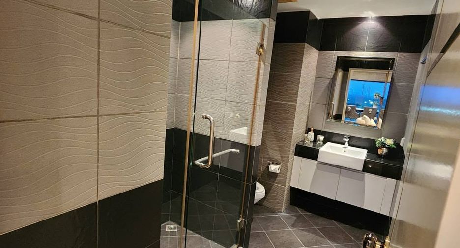 For rent 1 bed condo in Bang Lamung, Chonburi