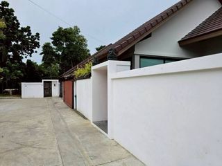 For rent and for sale 2 bedrooms house in Bang Lamung, Chonburi