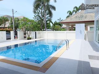 For rent 3 bedrooms villa in Bang Lamung, Chonburi