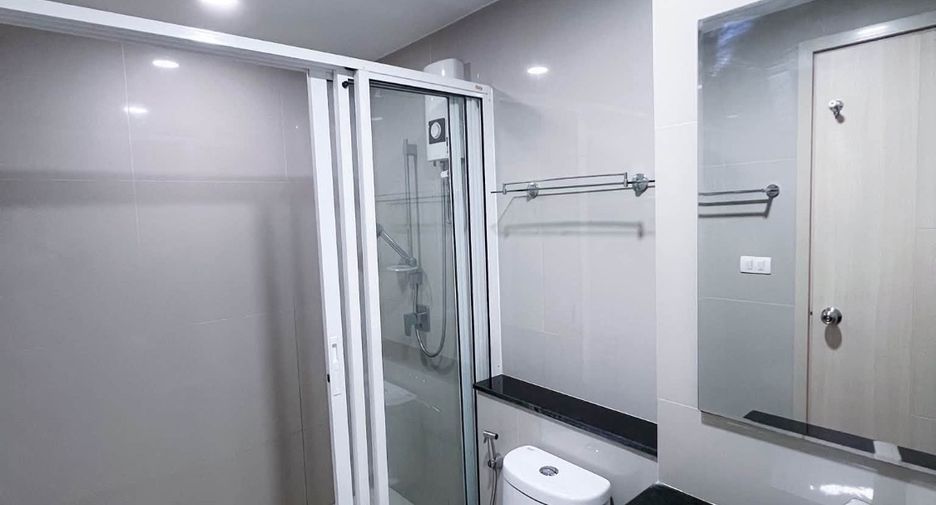 For rent 1 bed condo in Mueang Chiang Mai, Chiang Mai