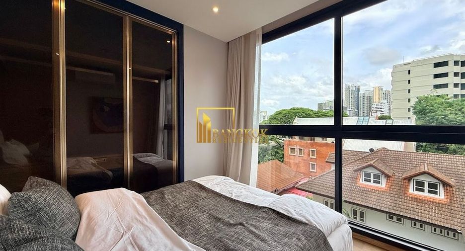 For rent 3 bedrooms condo in Khlong Toei, Bangkok