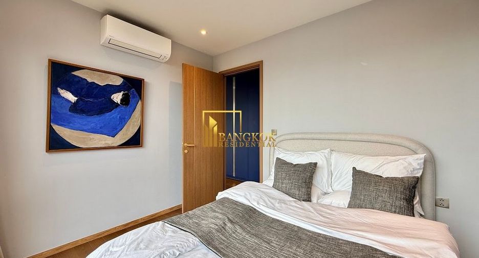 For rent 3 bedrooms condo in Khlong Toei, Bangkok