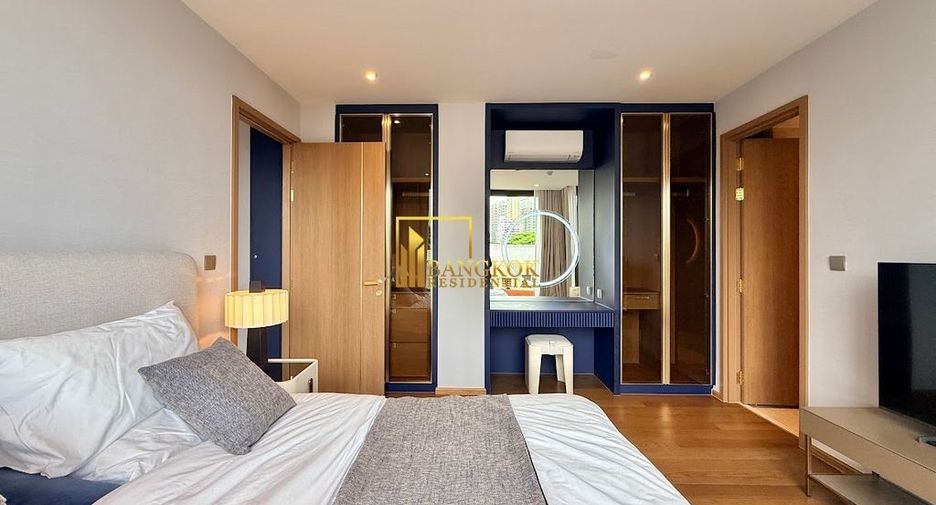 For rent 3 bedrooms condo in Khlong Toei, Bangkok