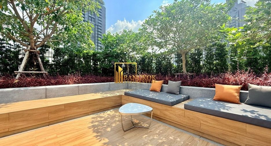 For rent 3 bedrooms condo in Khlong Toei, Bangkok