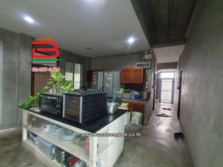 À vendre 3 chambres maison à Taling Chan, Bangkok