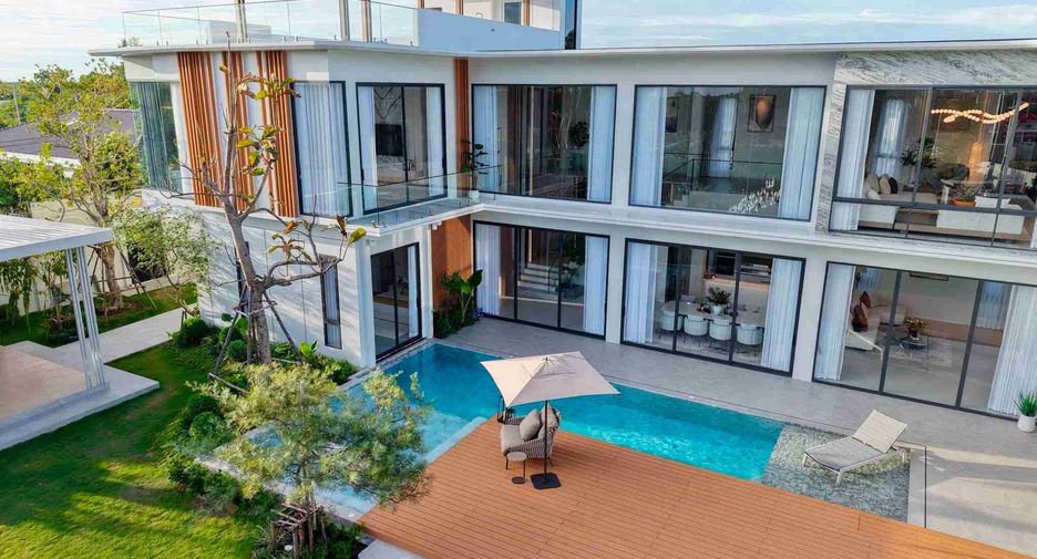 For sale 5 bedrooms house in Bang Lamung, Chonburi