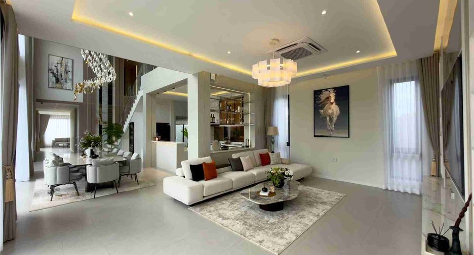 For sale 5 bedrooms house in Bang Lamung, Chonburi