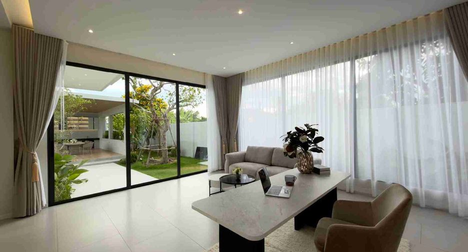 For sale 5 bedrooms house in Bang Lamung, Chonburi