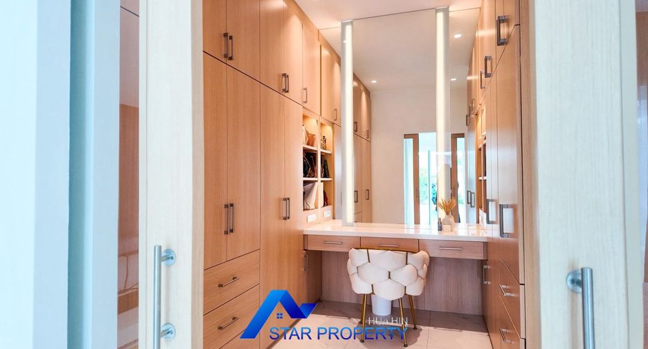 For sale 3 ベッドルーム villa in Hua Hin, Prachuap Khiri Khan