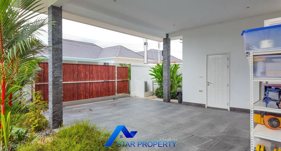 For sale 3 ベッドルーム villa in Hua Hin, Prachuap Khiri Khan