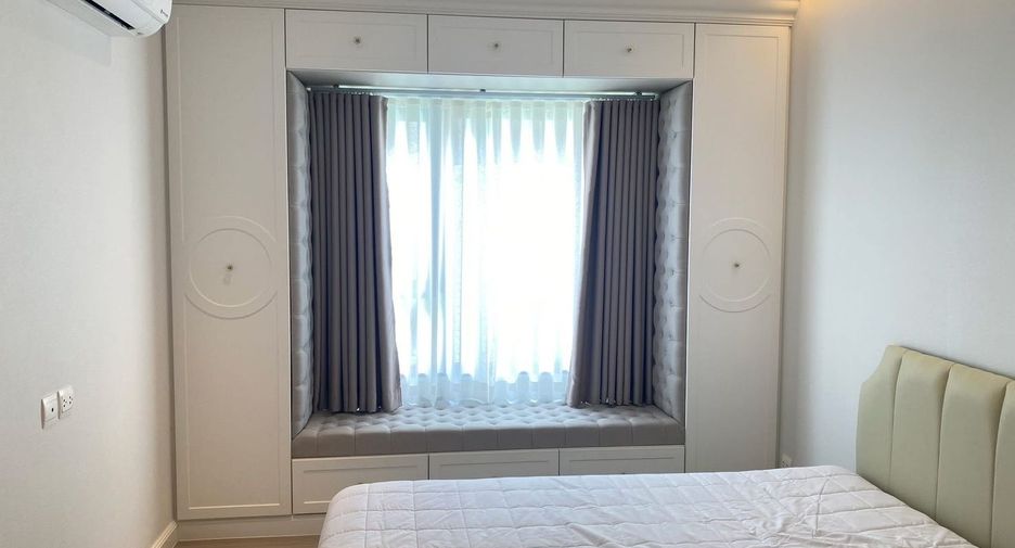 For rent 2 bedrooms condo in Suan Luang, Bangkok