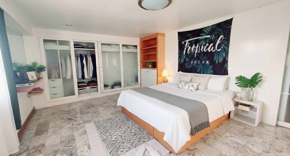 Wohnung zur Miete mit 1 Zimmer in Wang Thonglang, Bangkok