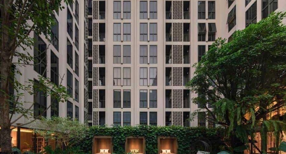 For rent 1 bed condo in Phra Khanong, Bangkok