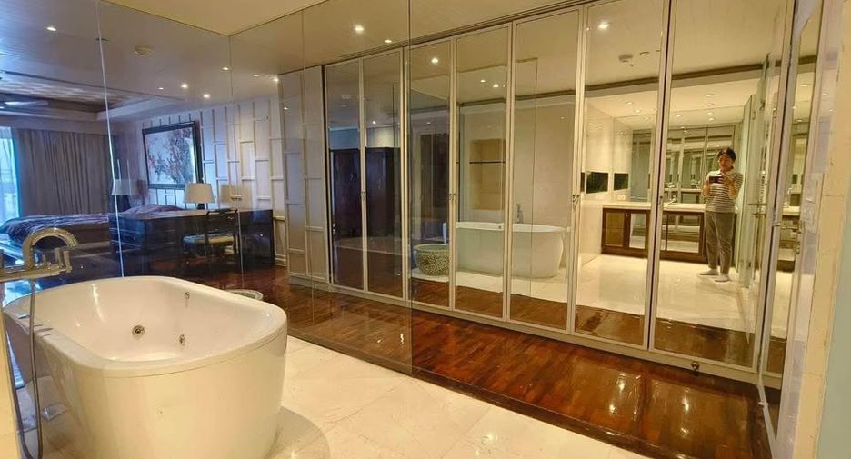 Wohnung zur Miete mit 1 Zimmer in Watthana, Bangkok