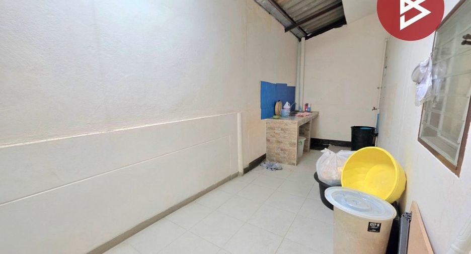 For sale 2 ベッドルーム townhouse in Mueang Rayong, Rayong