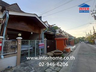 Casa adosada en venta de 3 habitaciones en Thawi Watthana, Bangkok