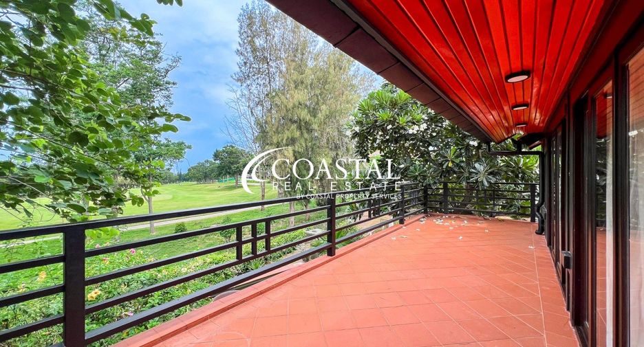 For sale 4 bedrooms house in Huay Yai, Pattaya