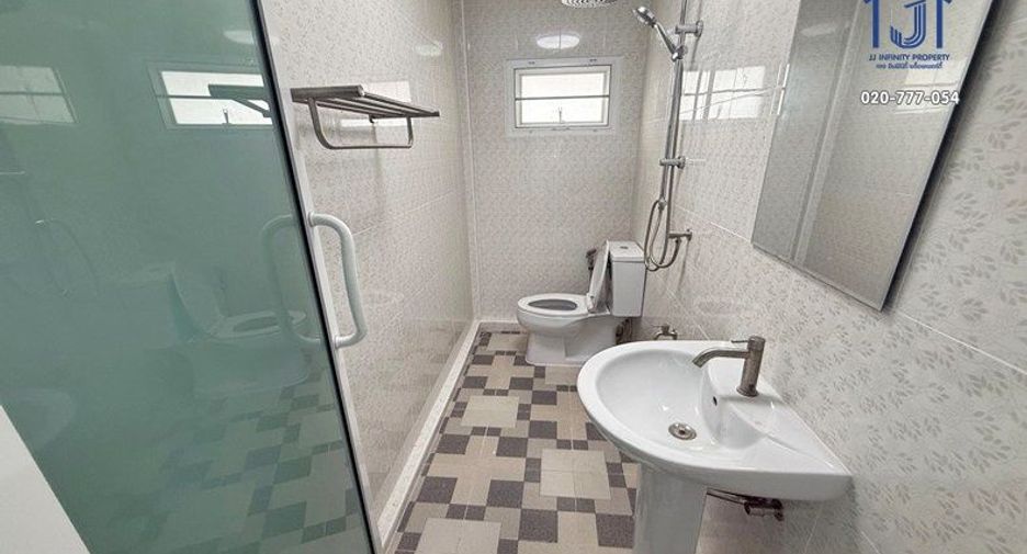 For sale 2 bedrooms townhouse in Bang Kruai, Nonthaburi