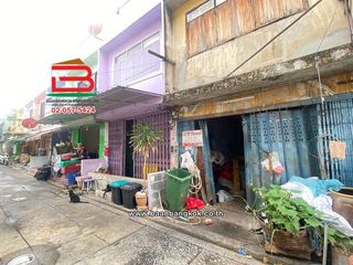 Local comercial en venta de 1 habitaciones en Bang Kho Laem, Bangkok
