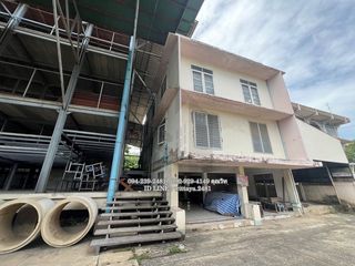 For rent 2 bedrooms warehouse in Bang Khae, Bangkok