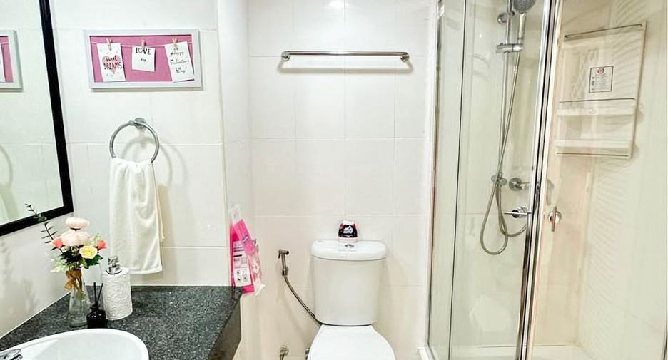 For sale 1 bed condo in Bang Lamung, Chonburi