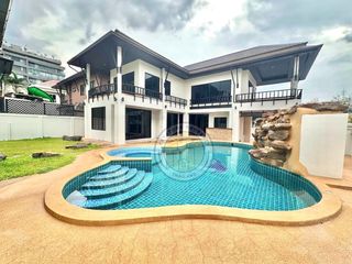 Villa zur Miete mit 4 Zimmer in Bang Lamung, Chonburi