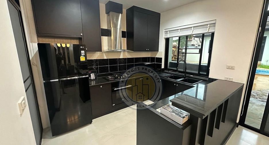Villa zur Miete mit 4 Zimmer in Bang Lamung, Chonburi