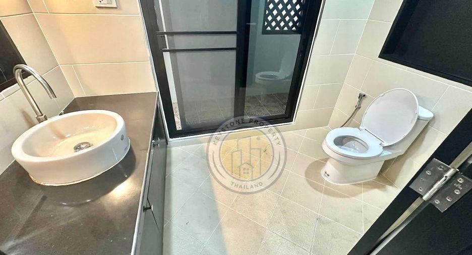 Villa zur Miete mit 4 Zimmer in Bang Lamung, Chonburi