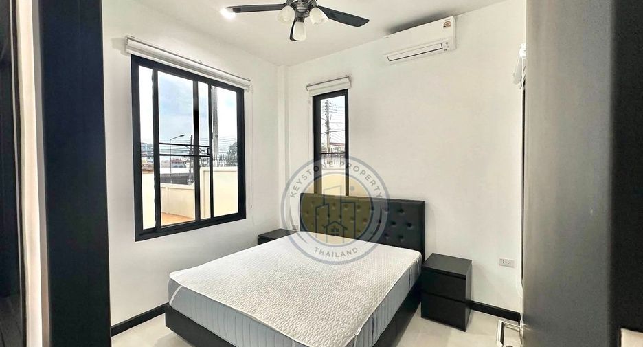 Villa zur Miete mit 4 Zimmer in Bang Lamung, Chonburi