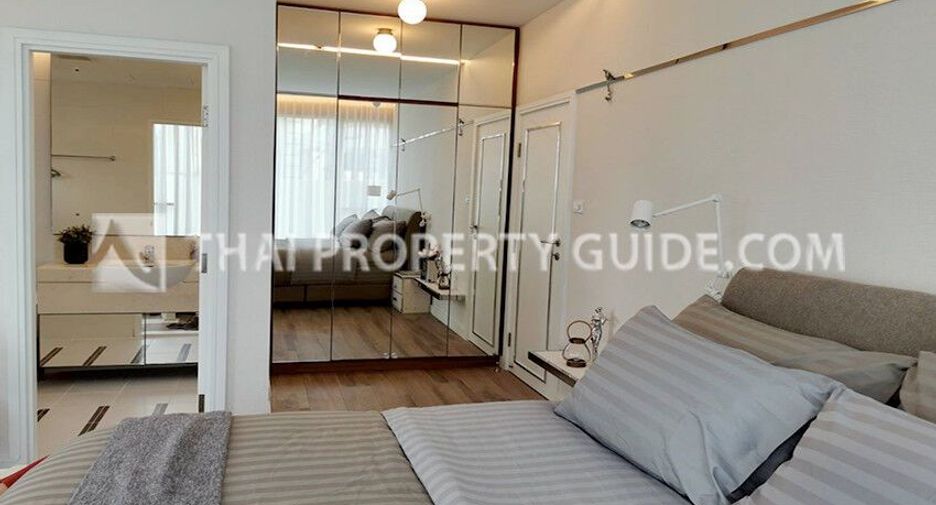 For rent 3 ベッドルーム condo in Khlong Toei, Bangkok