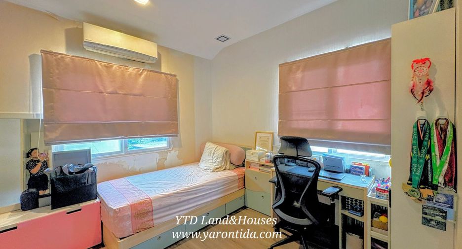 For sale 4 bedrooms house in Bang Phli, Samut Prakan