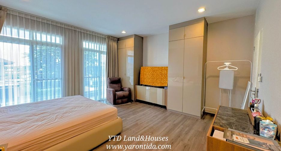 For sale 4 bedrooms house in Bang Phli, Samut Prakan